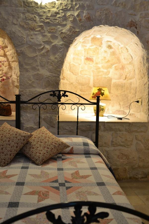 Masseria Montanaro Cisternino Exterior photo