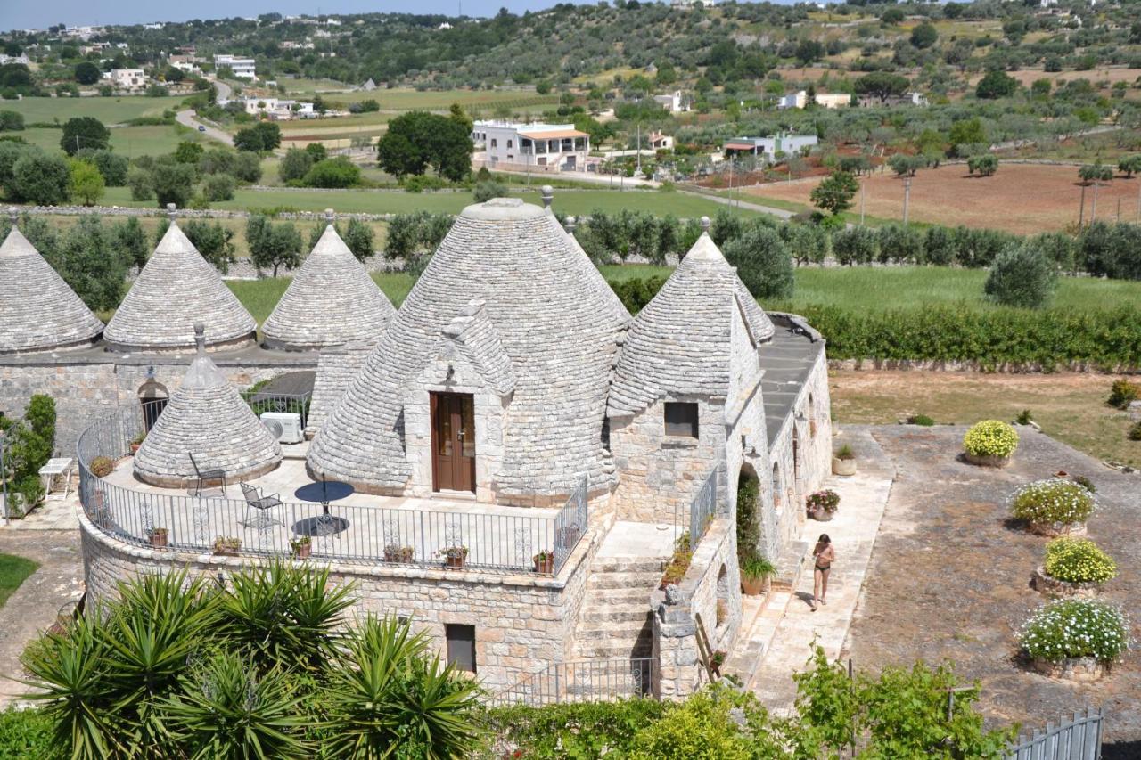 Masseria Montanaro Cisternino Exterior photo