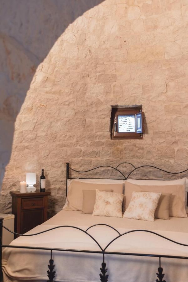 Masseria Montanaro Cisternino Exterior photo