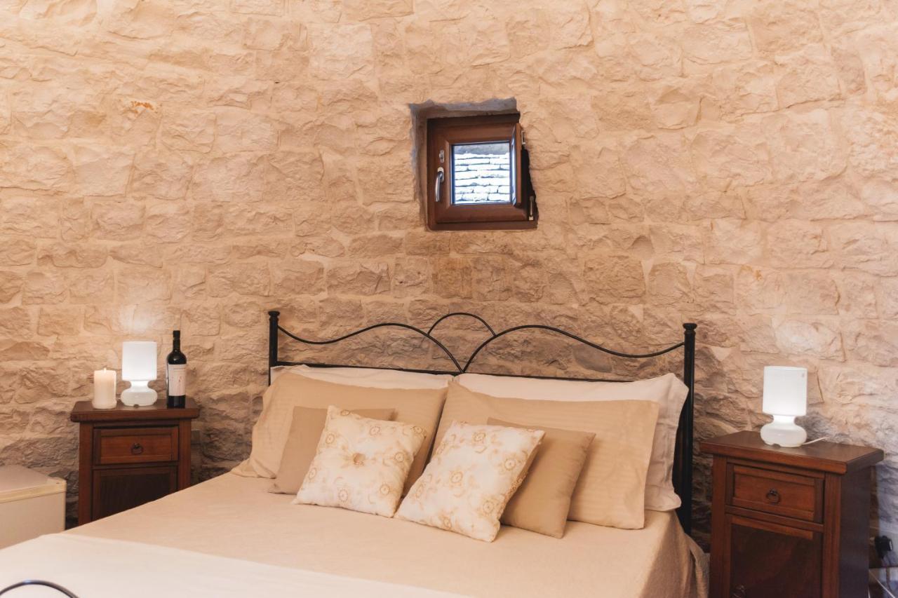 Masseria Montanaro Cisternino Exterior photo