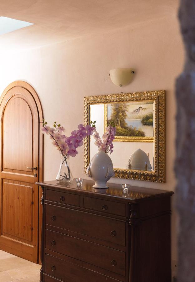 Masseria Montanaro Cisternino Exterior photo