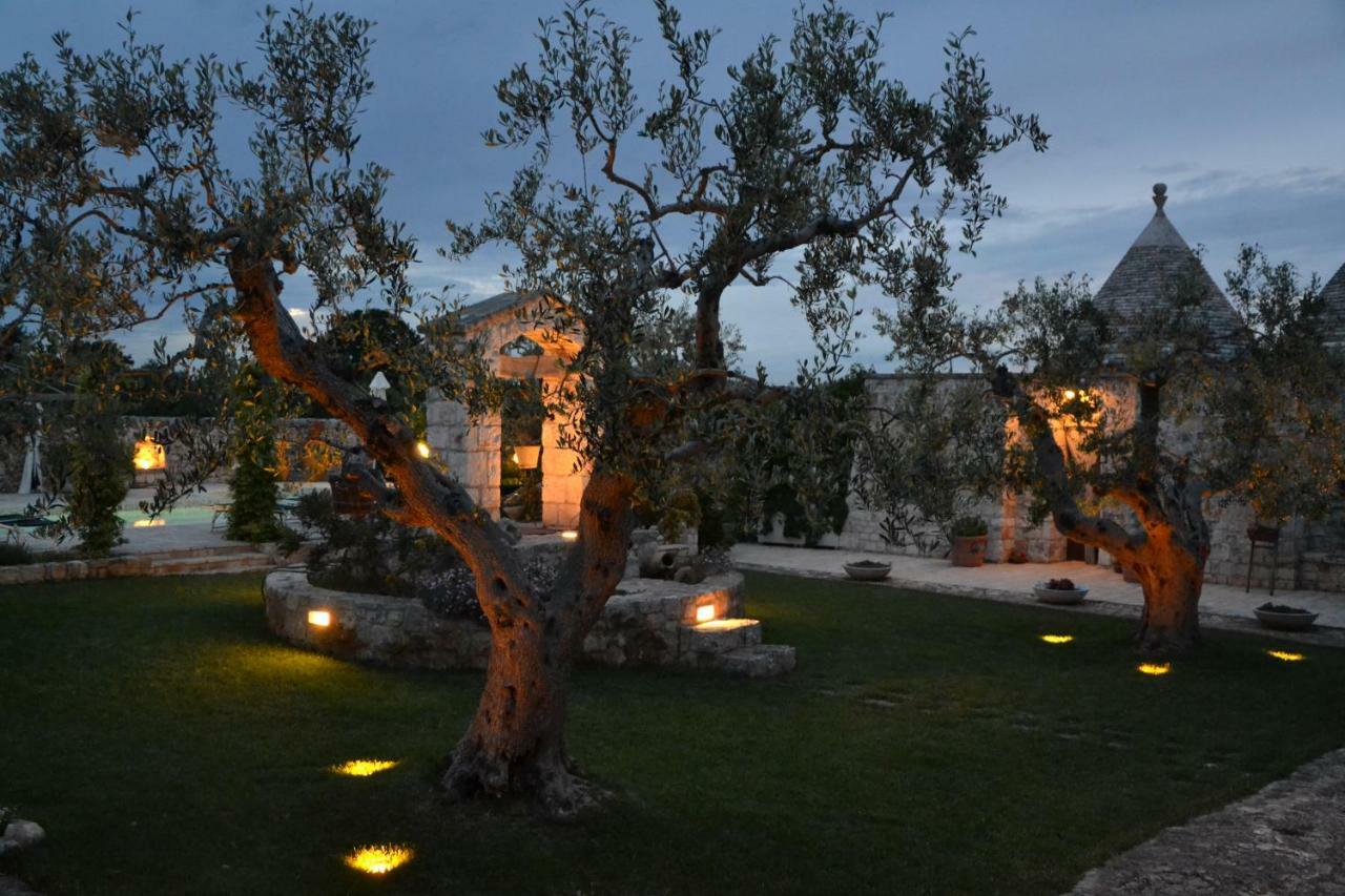 Masseria Montanaro Cisternino Exterior photo