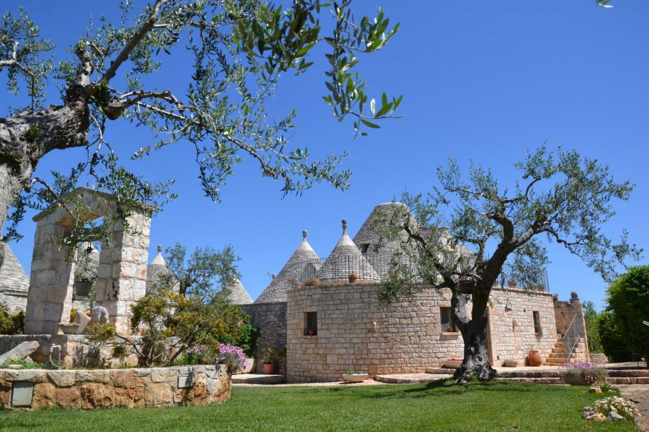 Masseria Montanaro Cisternino Exterior photo